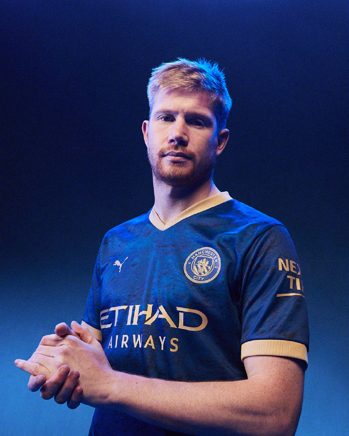 跟队：米兰有意签下阿图博卢，卡普里莱和雷斯特也在名单中（队记：米兰有意阿图博卢，卡普里莱与雷斯特同为引援候选）