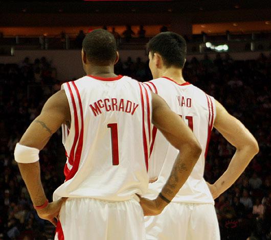 葡萄牙中场米德当选U17世界杯MVP，哈维为他颁奖（葡萄牙中场米德荣膺U17世界杯MVP，哈维亲自颁奖）