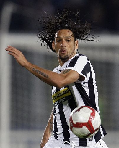 穆勒：留胡子是想尝试不同的造型，队友们很喜欢我的络腮胡（穆勒谈留胡子：想换换造型，队友都很喜欢我的络腮胡）