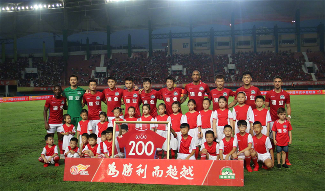 比利亚雷亚尔vs马略卡：帕尔特伊、尼古拉-佩佩首发，巴勃罗-托雷、巴勃罗-马菲奥出战（比利亚雷亚尔迎战马略卡：帕尔特伊、尼古拉-佩佩先发，巴勃罗-托雷与巴勃罗-马菲奥登场）