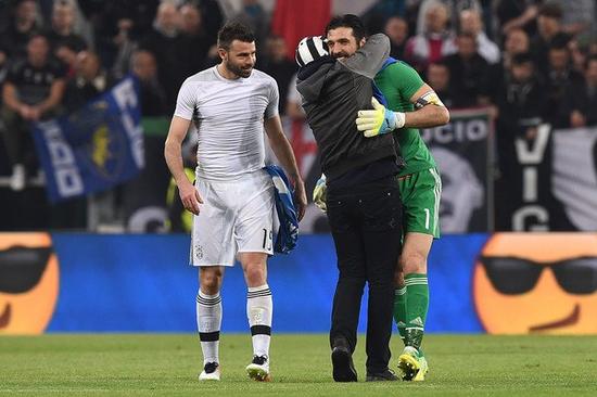 意媒：弗拉泰西对自己在国米的处境失望，愿意考虑冬窗离队